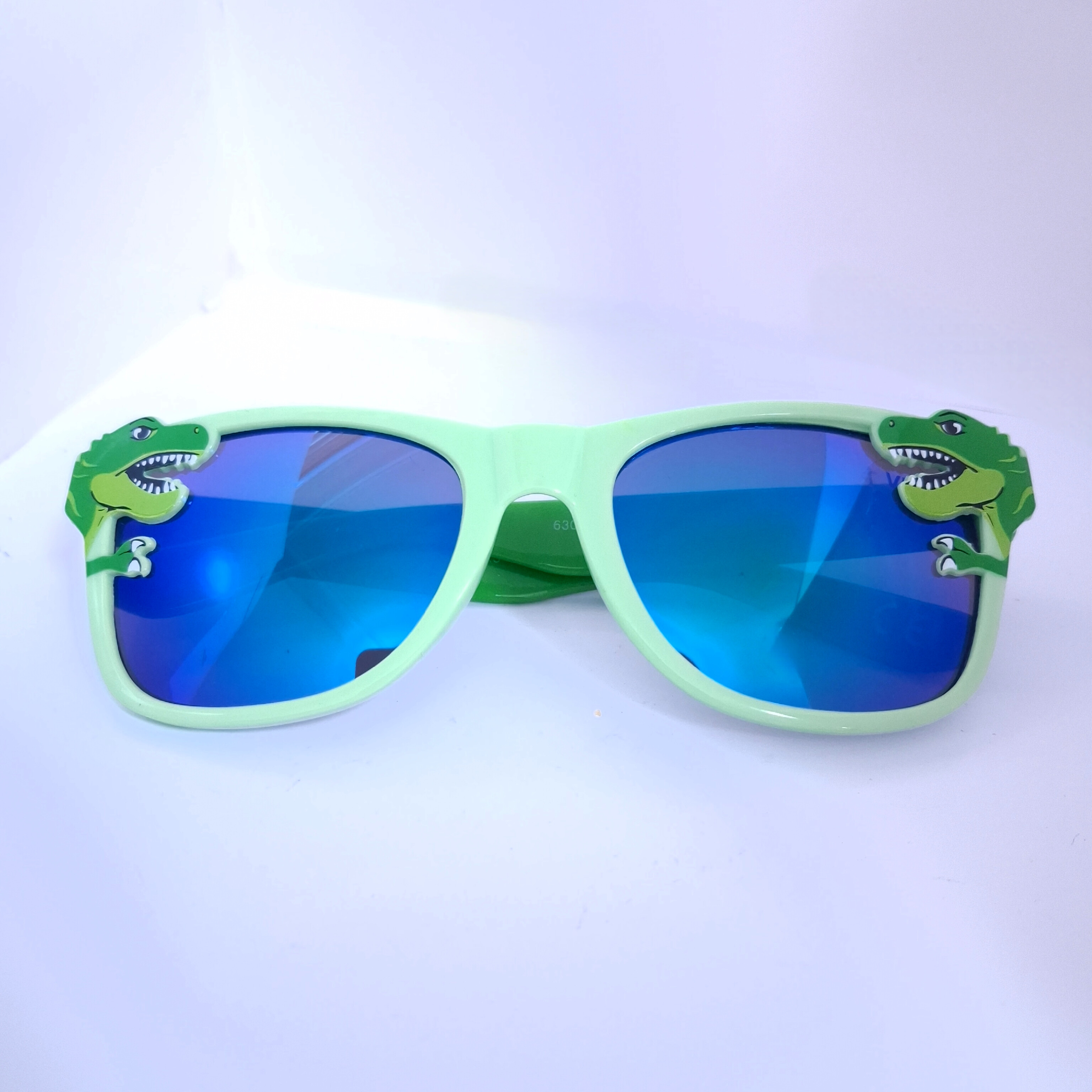 عینک آفتابی بچگانه sunny toys