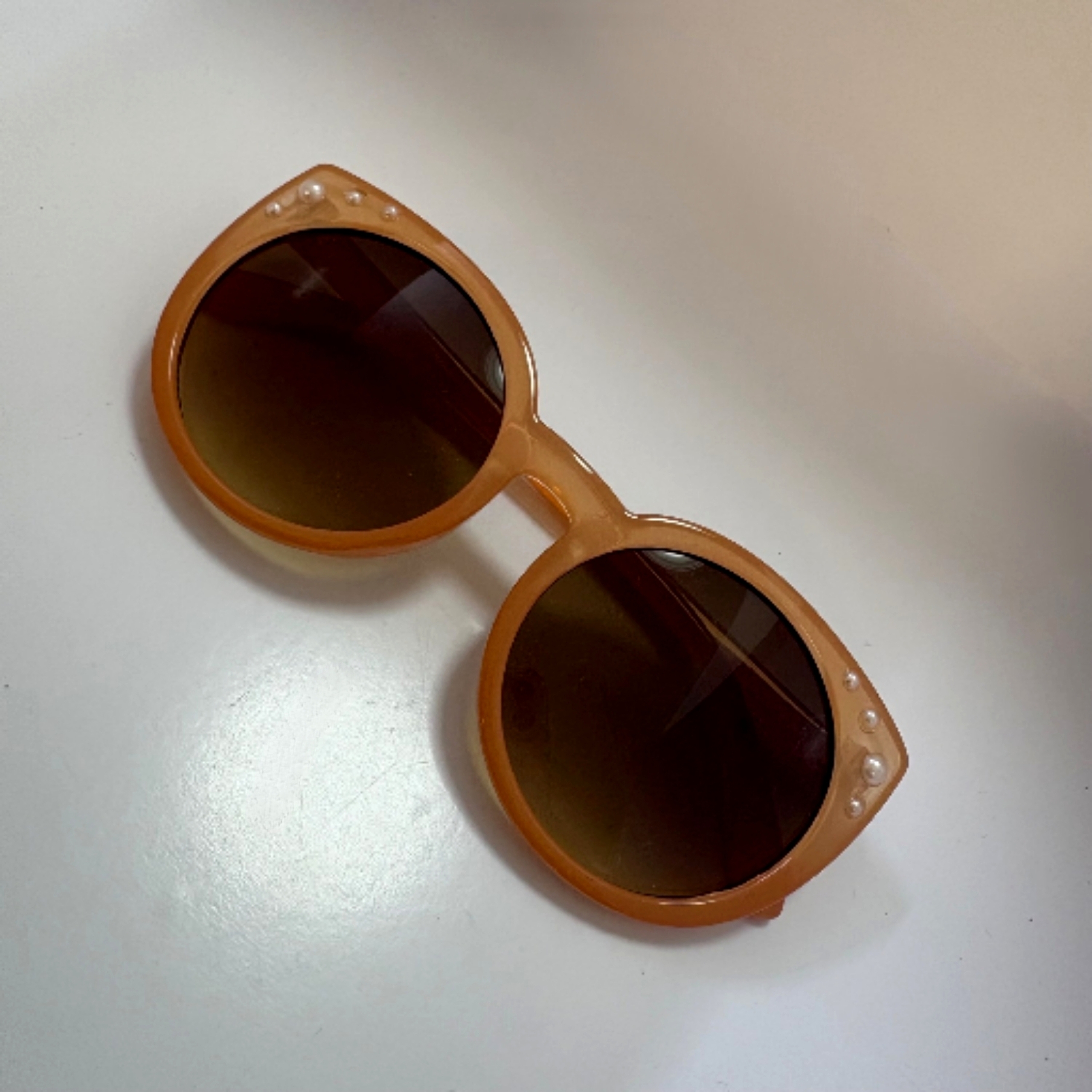 عینک آفتابی بچگانه sunny toys