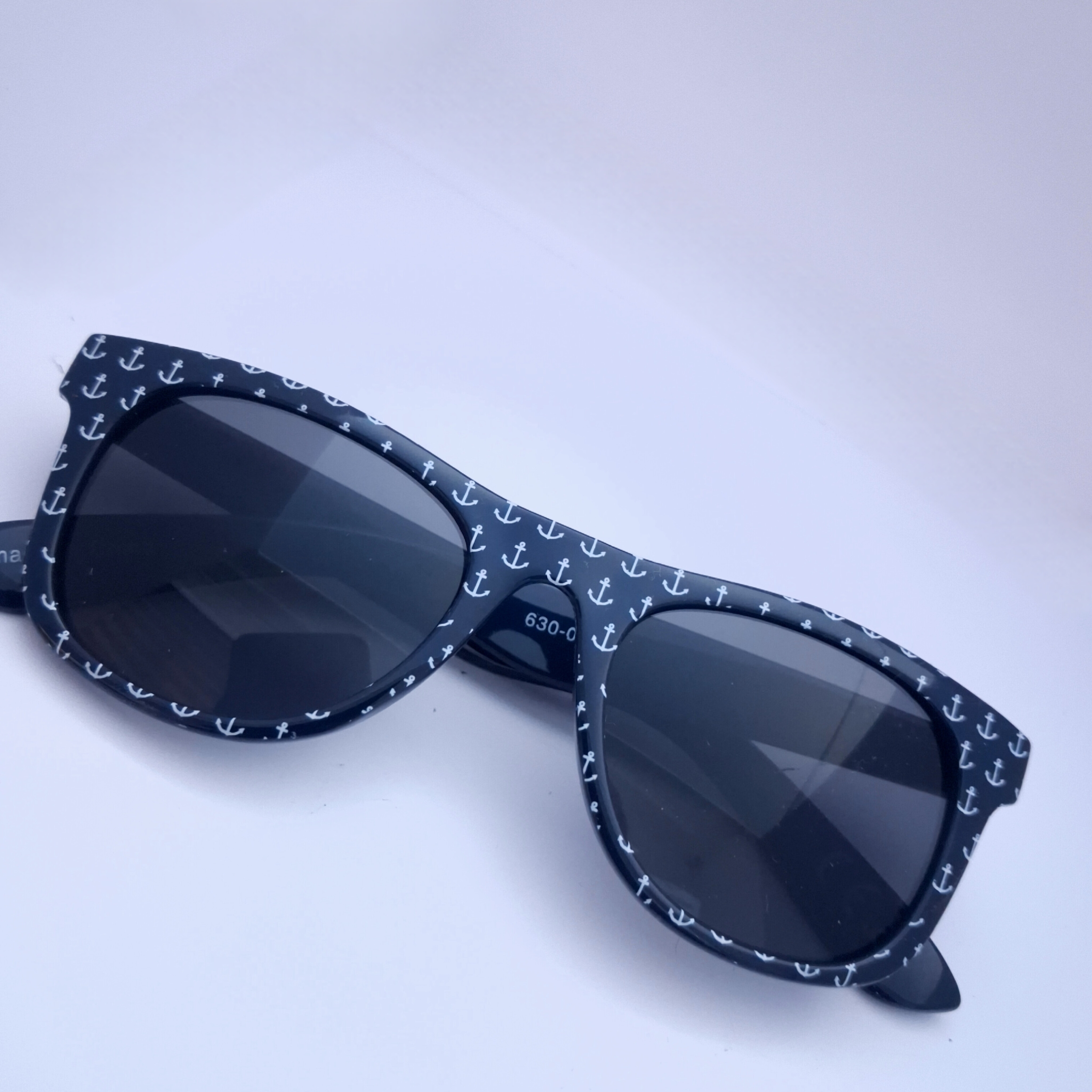 عینک آفتابی بچگانه sunny toys