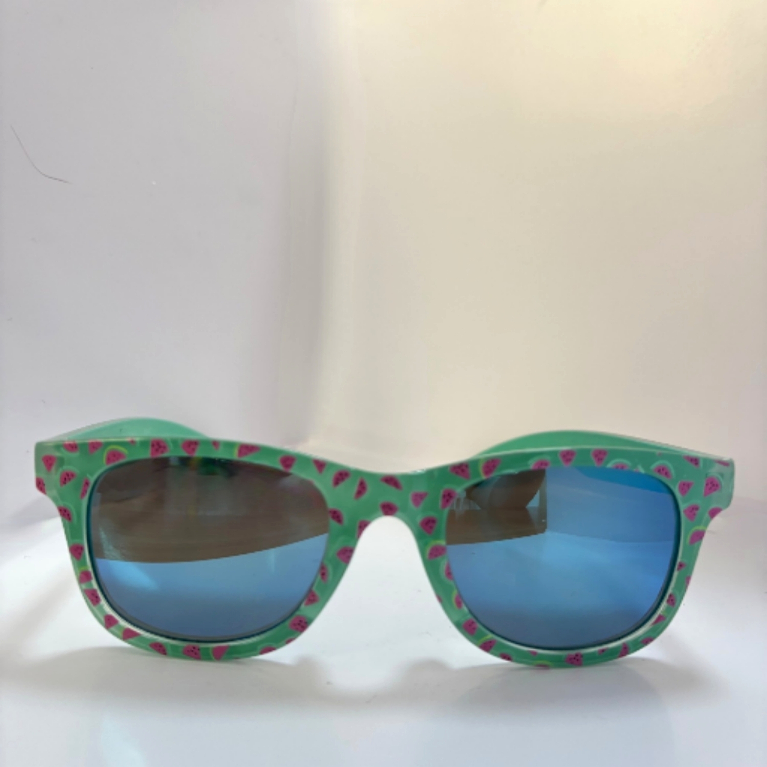 عینک آفتابی بچگانه sunny toys