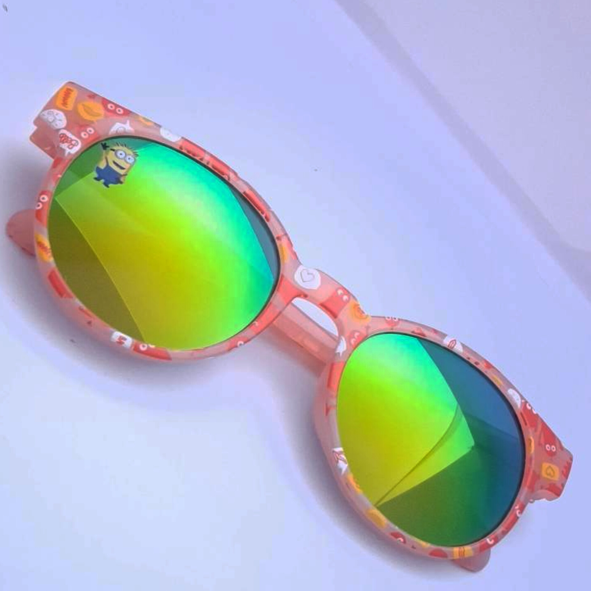 عینک آفتابی بچگانه sunny toys