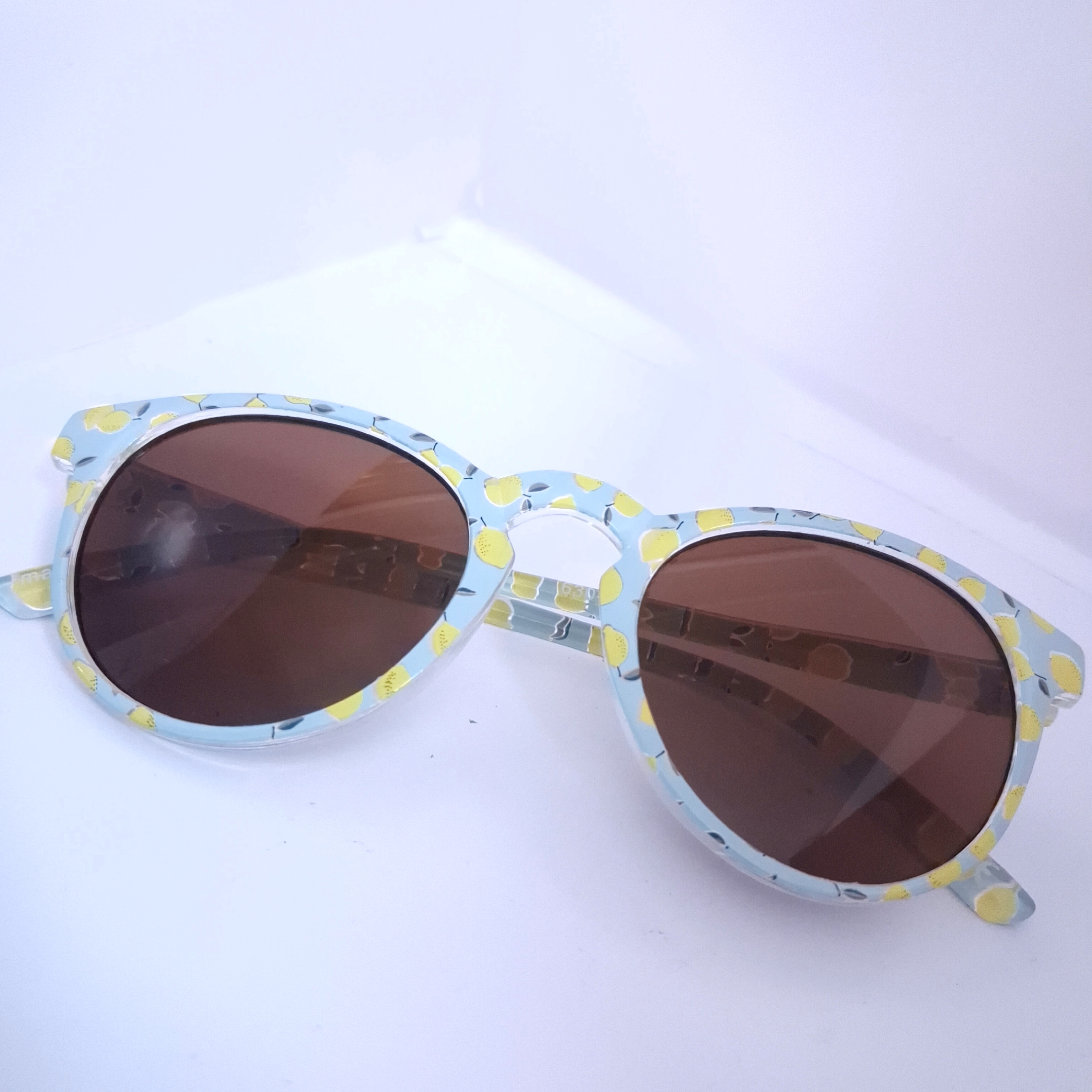 عینک آفتابی بچگانه sunny toys