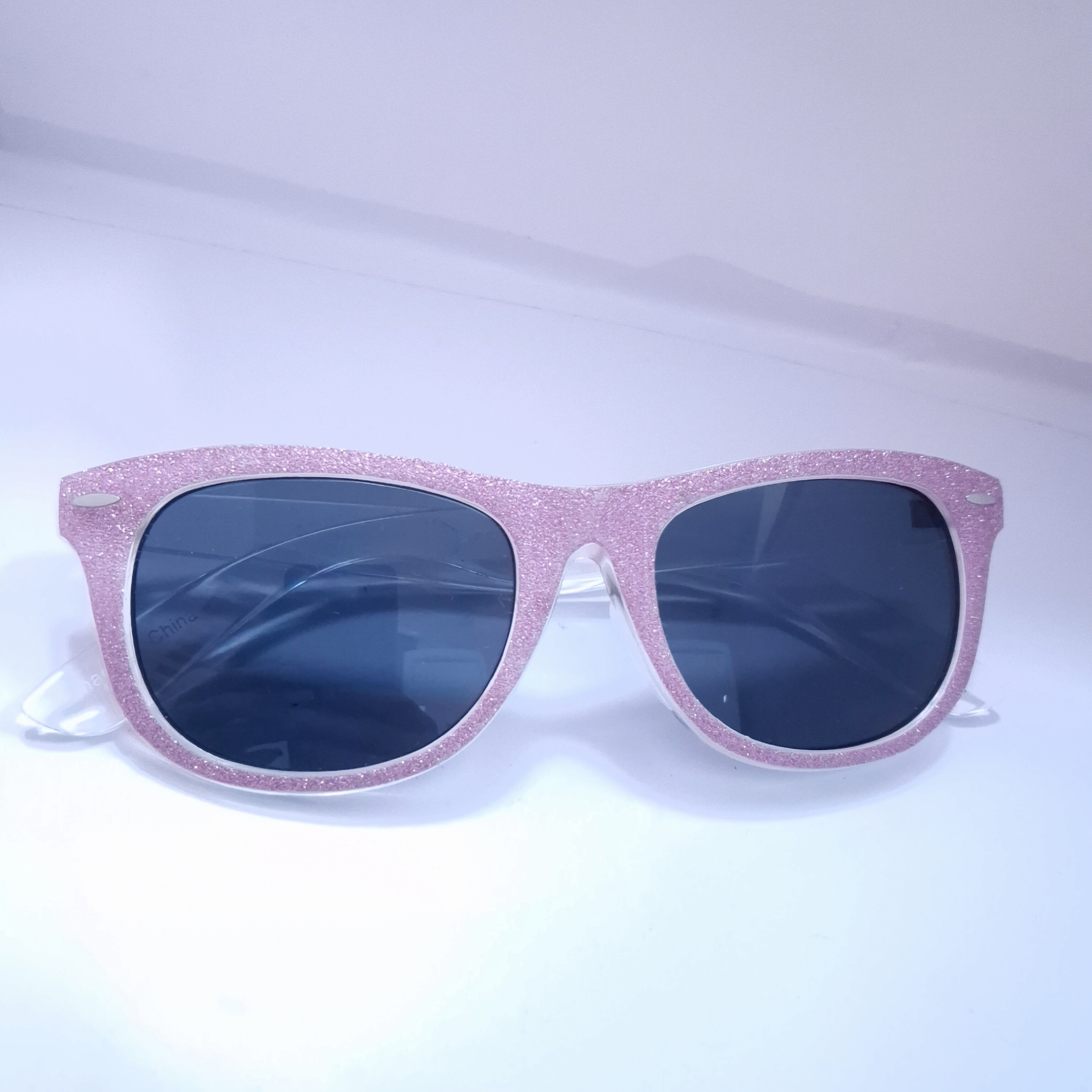 عینک آفتابی بچگانه sunny toys