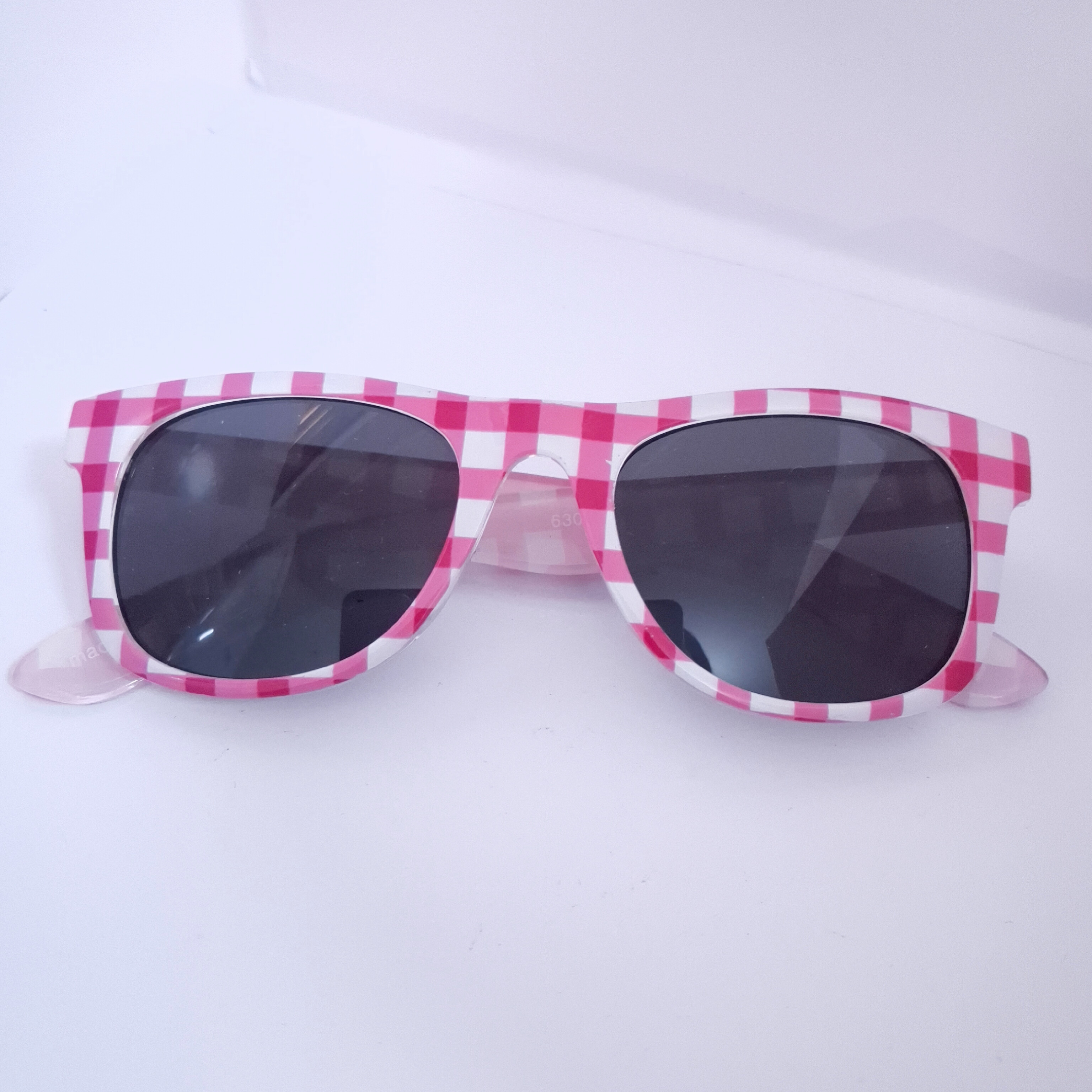 عینک آفتابی بچگانه sunny toys